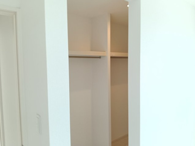 【収納】 | 保土ヶ谷区仏向町２期 | WICにたっぷり収納可能です