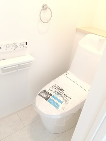 【トイレ】 | 保土ヶ谷区仏向町２期 | 清潔感のあるトイレです