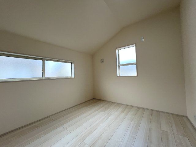 立川市上砂町3丁目　新築戸建全2棟の洋室|【洋室1】5帖