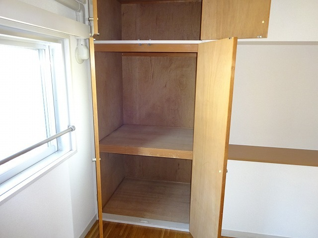 シャトレー水村の内装