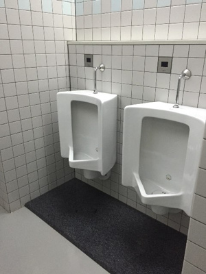 【トイレ】 |  淀川６番館