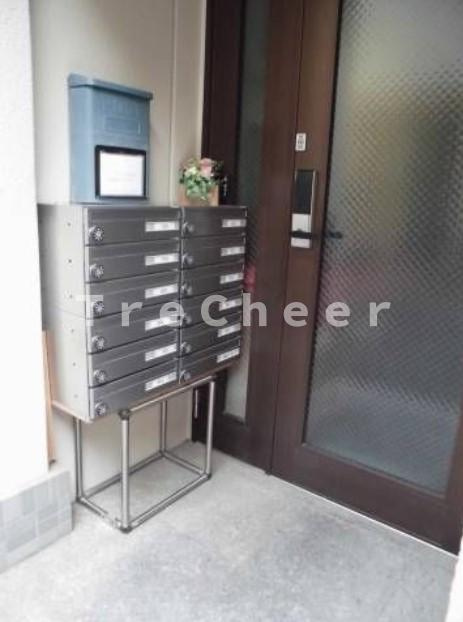 東京ビジネスコーポのエントランス