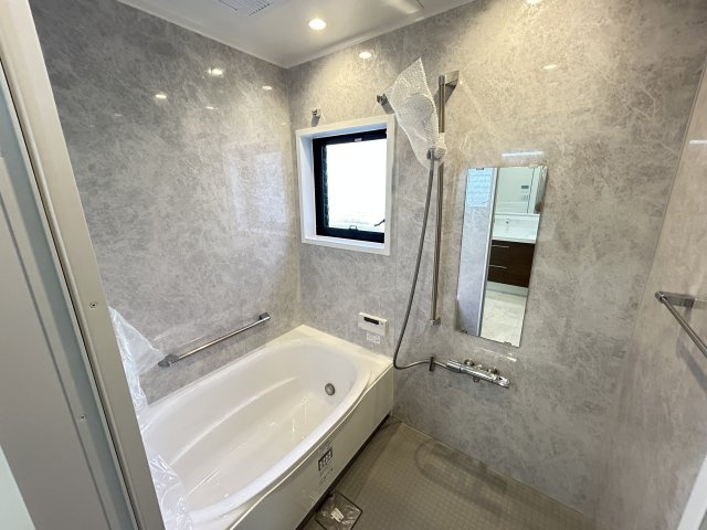 神戸市垂水区学が丘４丁目戸建の浴室