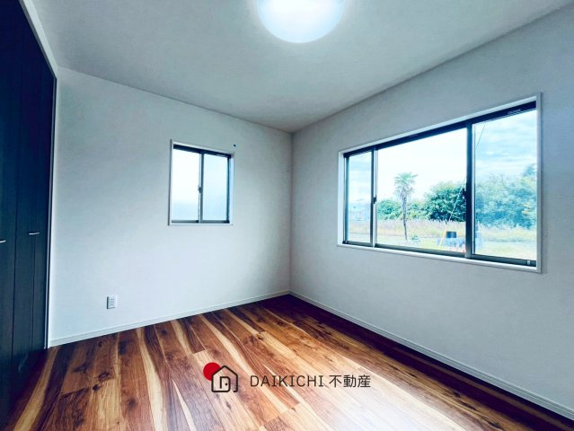 【洋室】 | 加須市下高柳第11期　ワイウッドコート　新築戸建　全12棟　12号棟