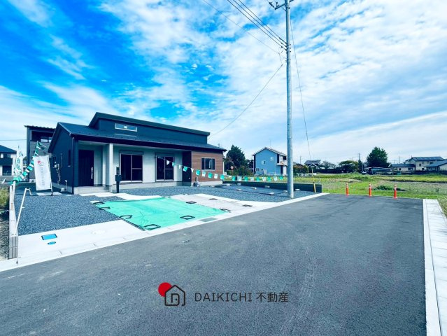 【前面道路含む現地写真】 | 加須市下高柳第11期　ワイウッドコート　新築戸建　全12棟　12号棟