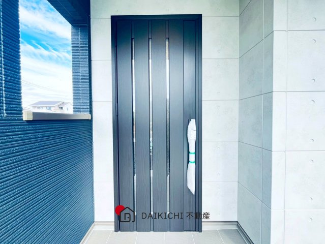 【玄関】 | 加須市下高柳第11期　ワイウッドコート　新築戸建　全12棟　12号棟