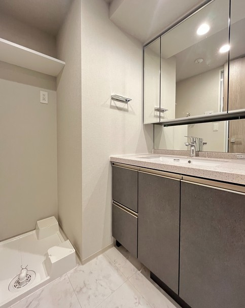 【独立洗面台】