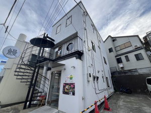 三崎港1分の店舗 MISAKI KAZEN BLDG.の画像