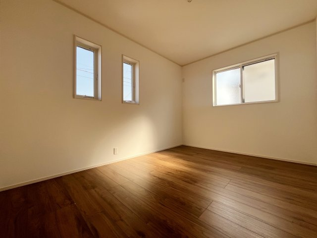 【洋室】 | 深谷市宿根　　新築戸建　　全５区画　2号棟