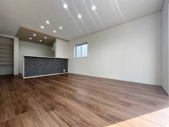 【居間・リビング】 | 深谷市宿根　　新築戸建　　全５区画　2号棟