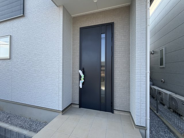 【玄関】 | 深谷市宿根　　新築戸建　　全５区画　2号棟