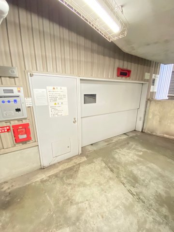 SIDE Oneの駐車場