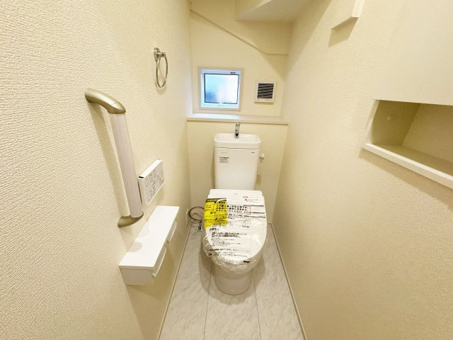 【トイレ】 | 富士見市渡戸1丁目　新築一戸建住宅　全1棟　(ふじみ野店) | 1階、2階にトイレ完備！