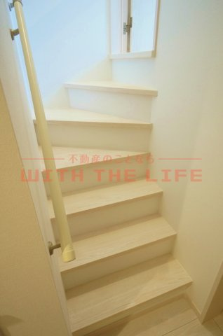 ＣＢ鳥栖フェリシア【キャッシュバック対象】の内装|明るい室内です