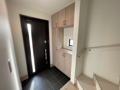 【玄関】 | Heartful-Town長久手市岩作三ケ峯【仲介手数料無料　東小　長久手中】 | 今すぐのご案内可能です！→  0120-336-922　までお気軽にお問い合わせください。