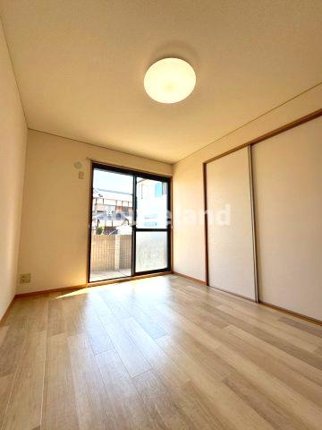 グリーンフルフェニックスⅡの洋室