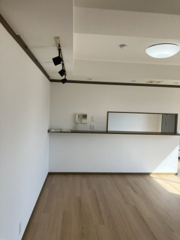 プレイスカサレリアの居間・リビング