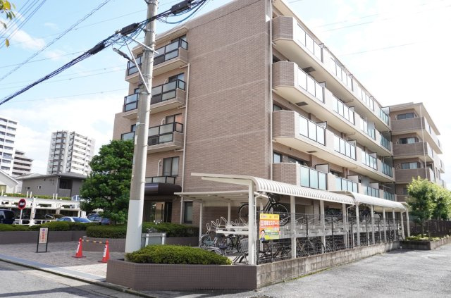 カルム草加弐番館の外観