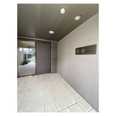【エントランス】 | アール・ツー・コート