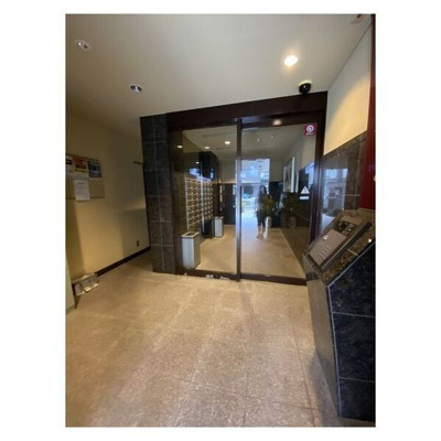 【エントランス】 | アール・ツー・コート