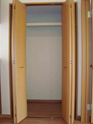 【収納】 | マリンハイムⅠ | 玄関クローゼット（開）