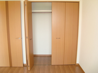 【収納】 | マリンハイムⅠ | 洋室のクローゼット