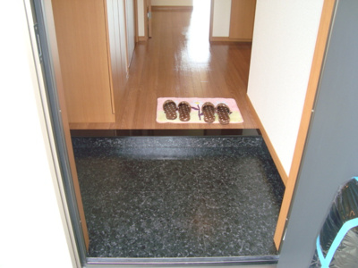 【玄関】 | マリンハイムⅠ | 玄関