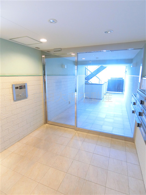 ヴァンテ久が原のエントランス