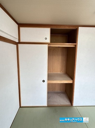 【中古マンション】宝マンション道徳東第3の和室|【和室収納】
押入には来客時の布団などを収納することができます♪