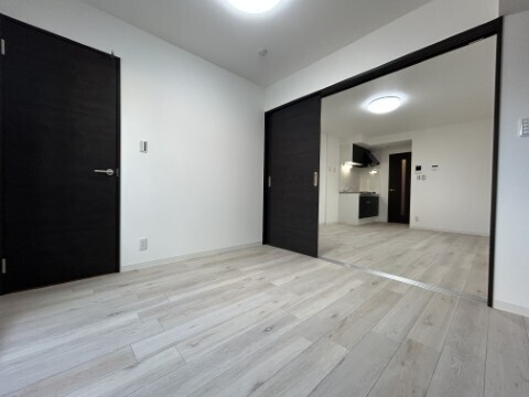 ジーメゾン明石林崎の洋室