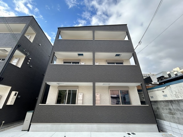 ジーメゾン明石林崎の外観