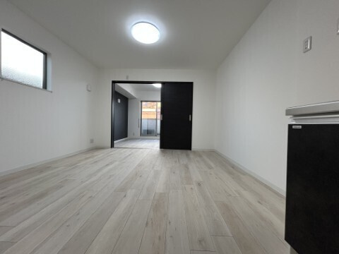 ジーメゾン明石林崎の居間・リビング