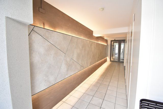 ユーレジデンス弁天町のエントランス