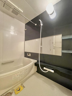 【浴室】 | アネーロ