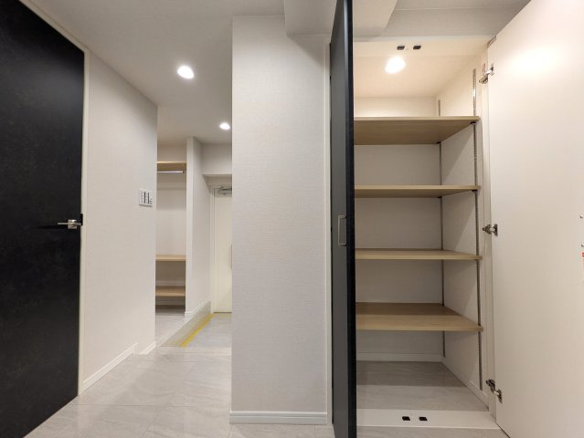 レトロマンション逆にオシャレな【コープ高輪】の収納|収納があります