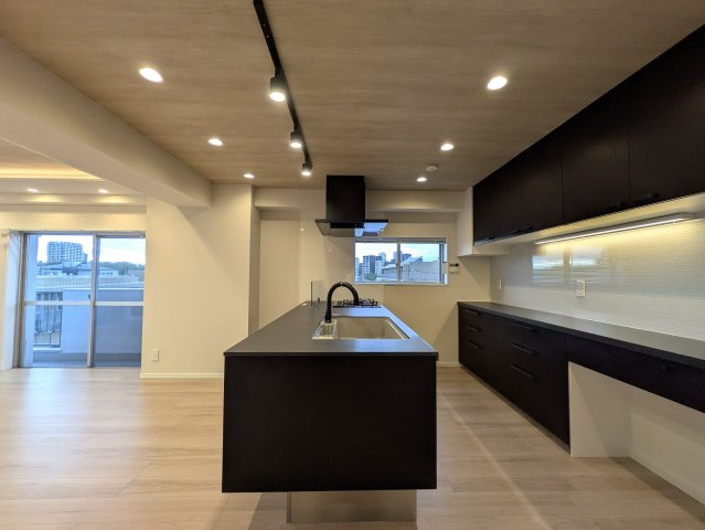 レトロマンション逆にオシャレな【コープ高輪】の居間・リビング