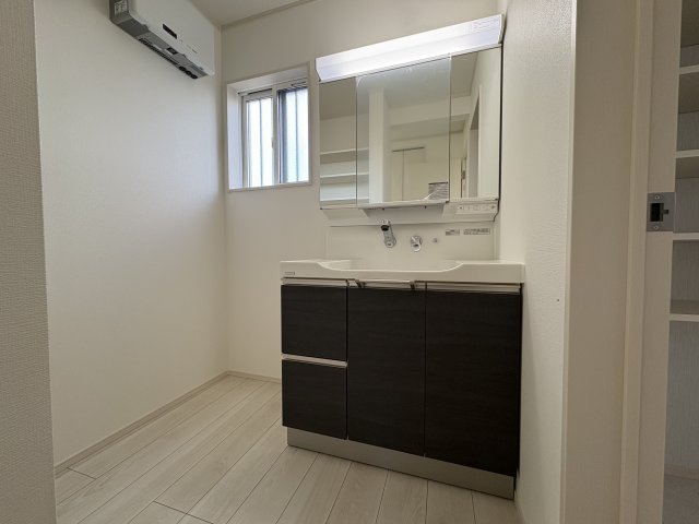 【独立洗面台】 | 深谷市下手計　新築戸建　全２区画　１号棟