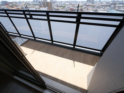 【バルコニー】 | プレサンス東三国エンブレイス | 暖かな日差しのふりそそぐバルコニー