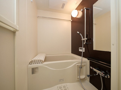 【浴室】 | プレサンス東三国エンブレイス | 落ち着いた空間のお風呂です