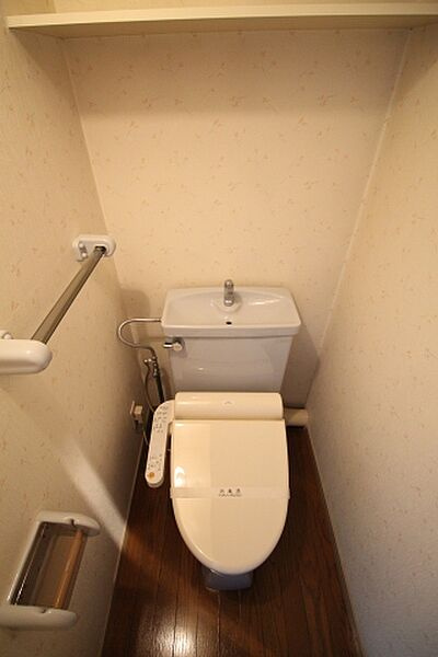 ロイヤルグリーン本郷のトイレ|トイレ※別室参考写真