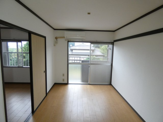 フォーブル中野の洋室