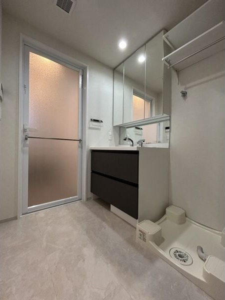 Alivis金山Eastの洗面所