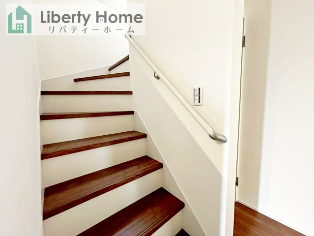 古河市下辺見第6　新築戸建　2号棟の内装