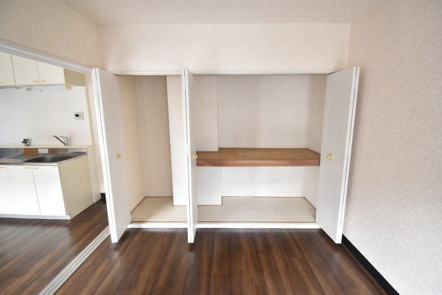 シャトー波除の収納