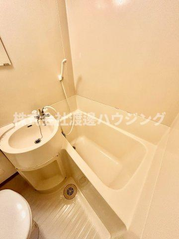 ベストレジデンス江坂A棟の浴室