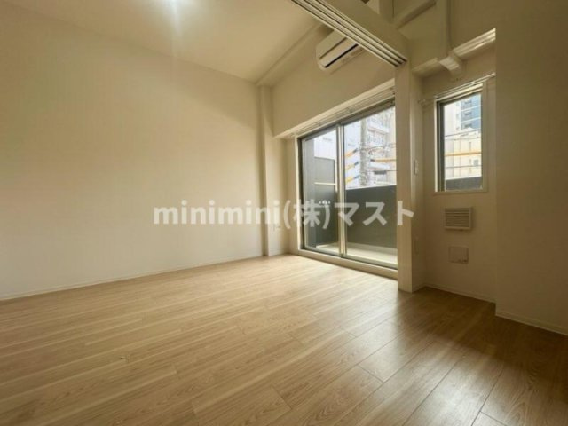 セレニテ夕陽丘エクラの洋室|お部屋によってカラーバリエーションが異なります