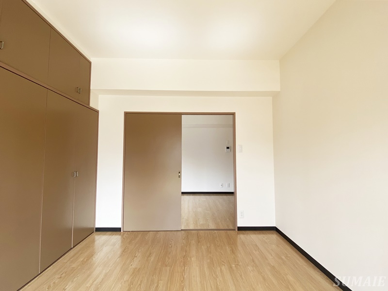 クラウンプラザの居間・リビング|ゆったりとした居間です