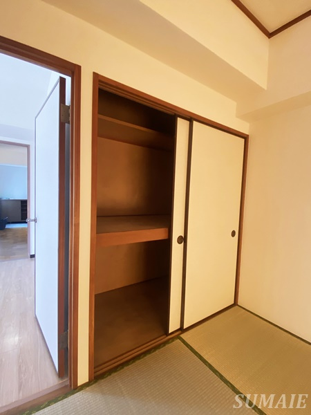 クラウンプラザの収納|こまごまとしたものを収納できそうですね