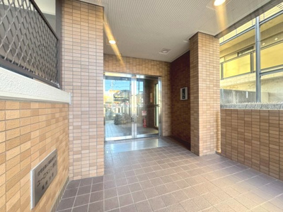 【エントランス】 | ユーロメゾン春日