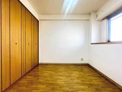 【洋室】 | ユーロメゾン春日